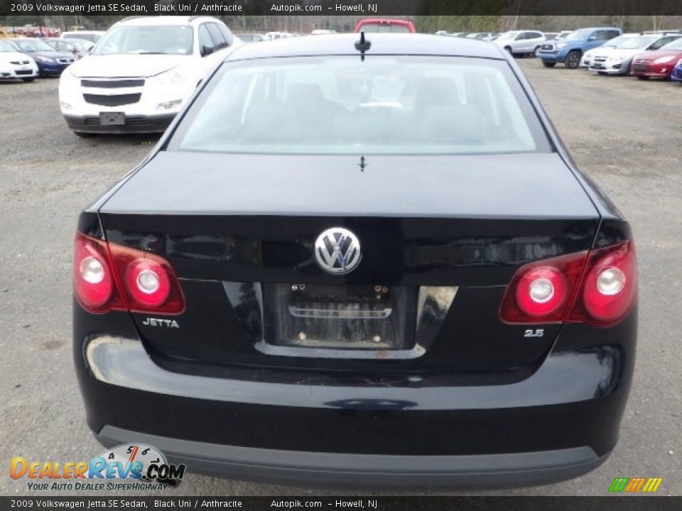 2009 Volkswagen Jetta SE Sedan Black Uni / Anthracite Photo #5