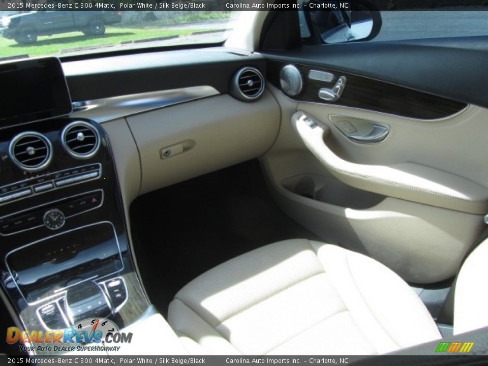 2015 Mercedes-Benz C 300 4Matic Polar White / Silk Beige/Black Photo #14