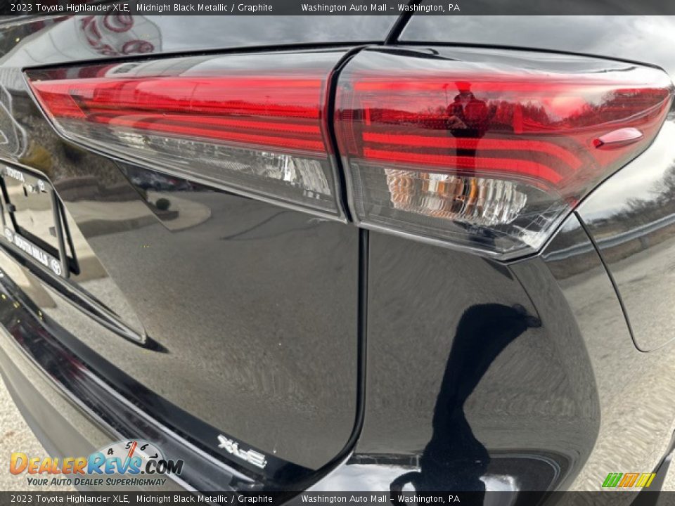 2023 Toyota Highlander XLE Midnight Black Metallic / Graphite Photo #27