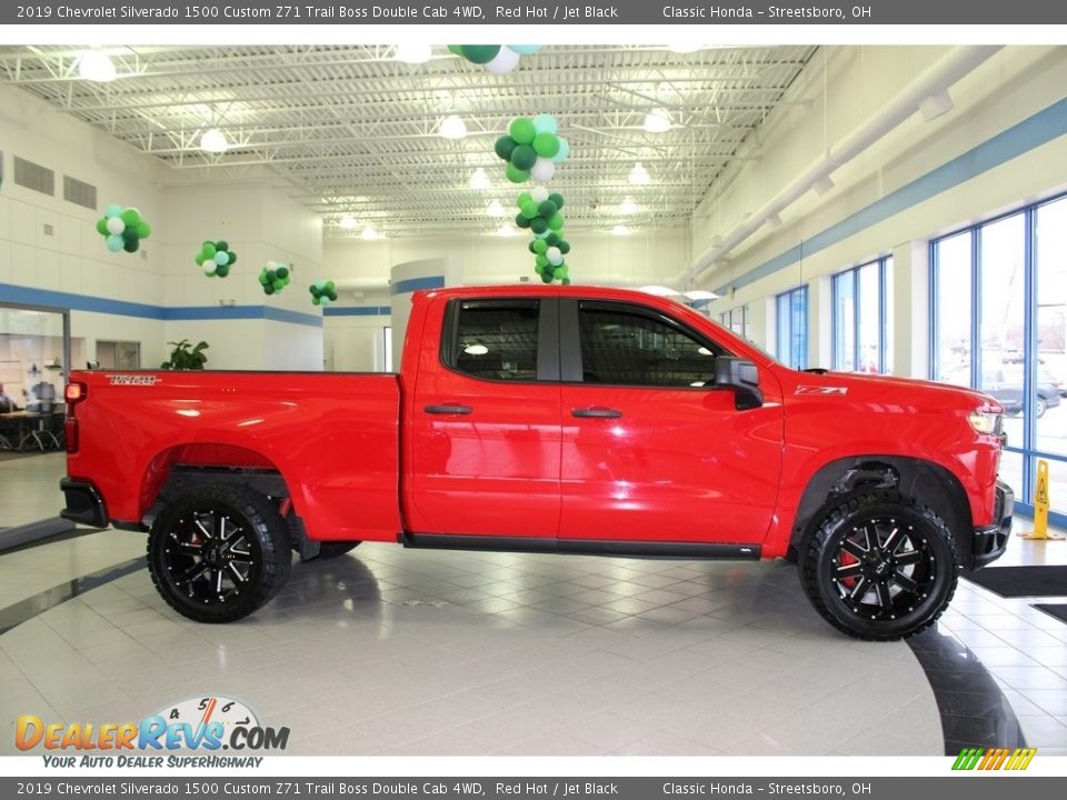 2019 Chevrolet Silverado 1500 Custom Z71 Trail Boss Double Cab 4WD Red Hot / Jet Black Photo #4