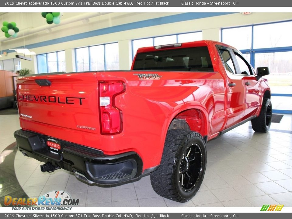 2019 Chevrolet Silverado 1500 Custom Z71 Trail Boss Double Cab 4WD Red Hot / Jet Black Photo #9