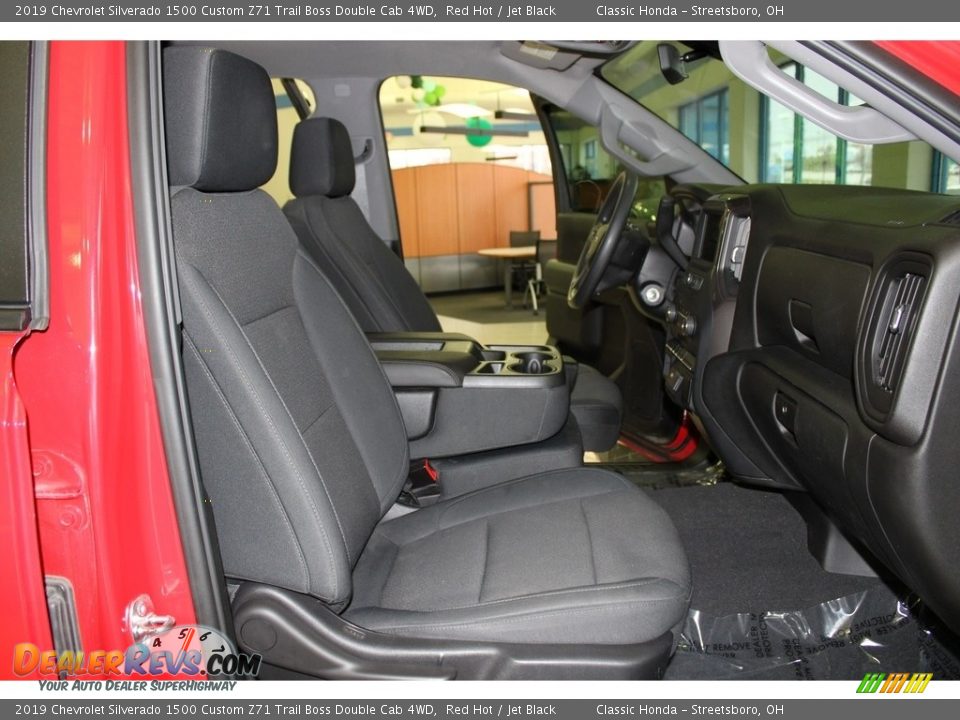 2019 Chevrolet Silverado 1500 Custom Z71 Trail Boss Double Cab 4WD Red Hot / Jet Black Photo #18