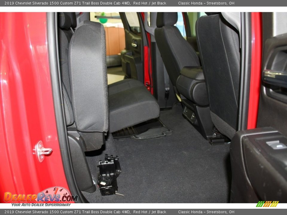 2019 Chevrolet Silverado 1500 Custom Z71 Trail Boss Double Cab 4WD Red Hot / Jet Black Photo #22