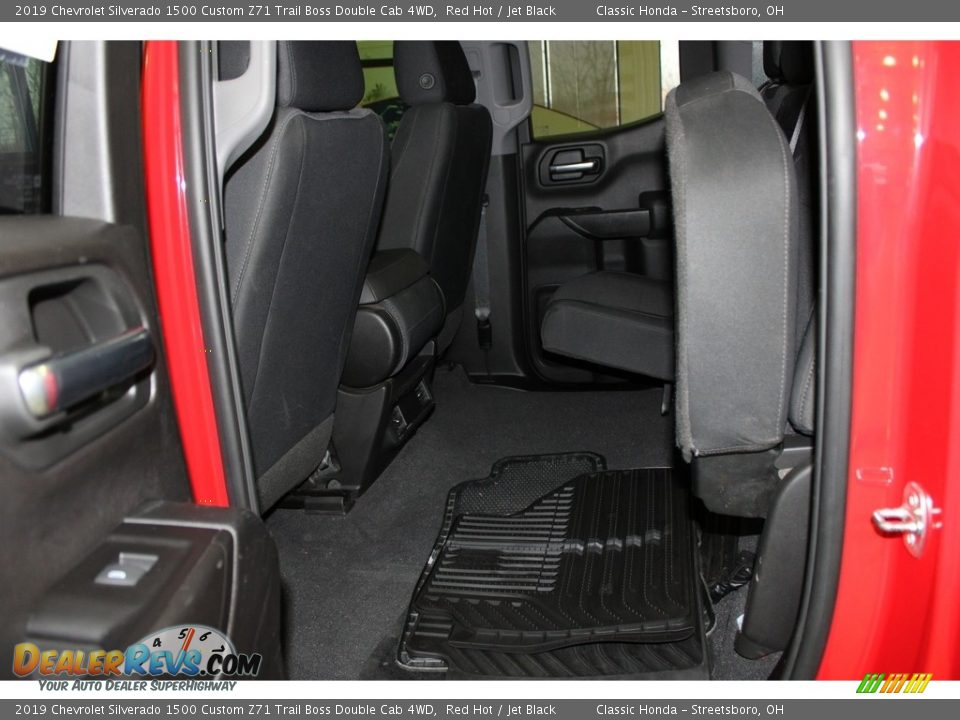 2019 Chevrolet Silverado 1500 Custom Z71 Trail Boss Double Cab 4WD Red Hot / Jet Black Photo #27