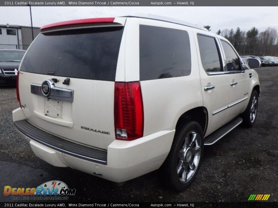 2011 Cadillac Escalade Luxury AWD White Diamond Tricoat / Cashmere/Cocoa Photo #6