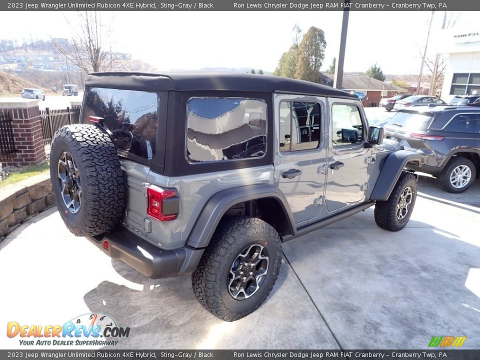 2023 Jeep Wrangler Unlimited Rubicon 4XE Hybrid Sting-Gray / Black Photo #5