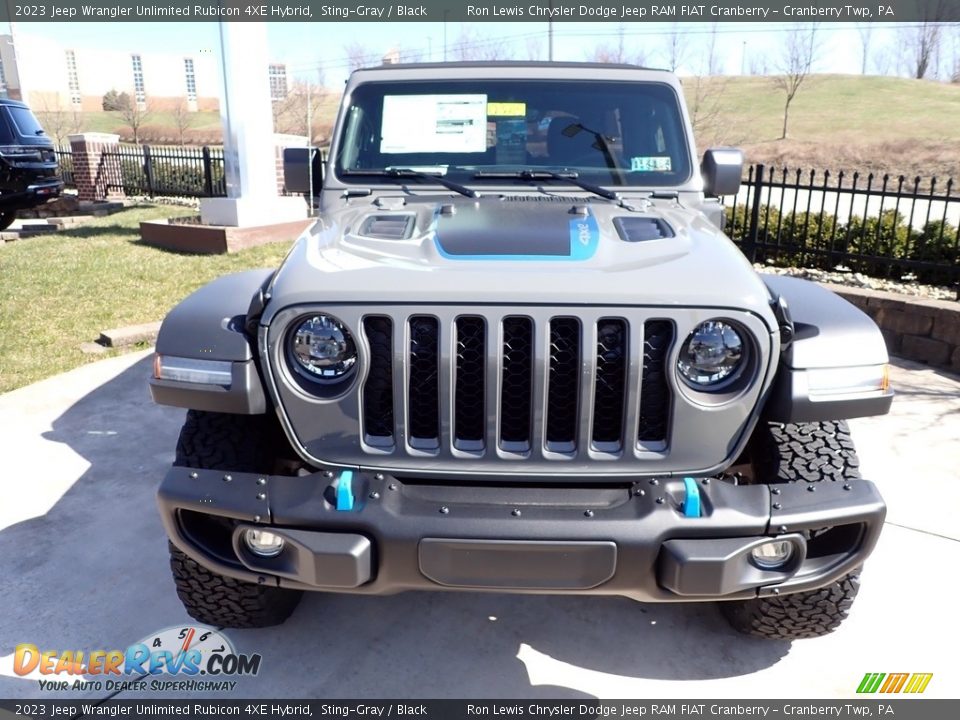 2023 Jeep Wrangler Unlimited Rubicon 4XE Hybrid Sting-Gray / Black Photo #8