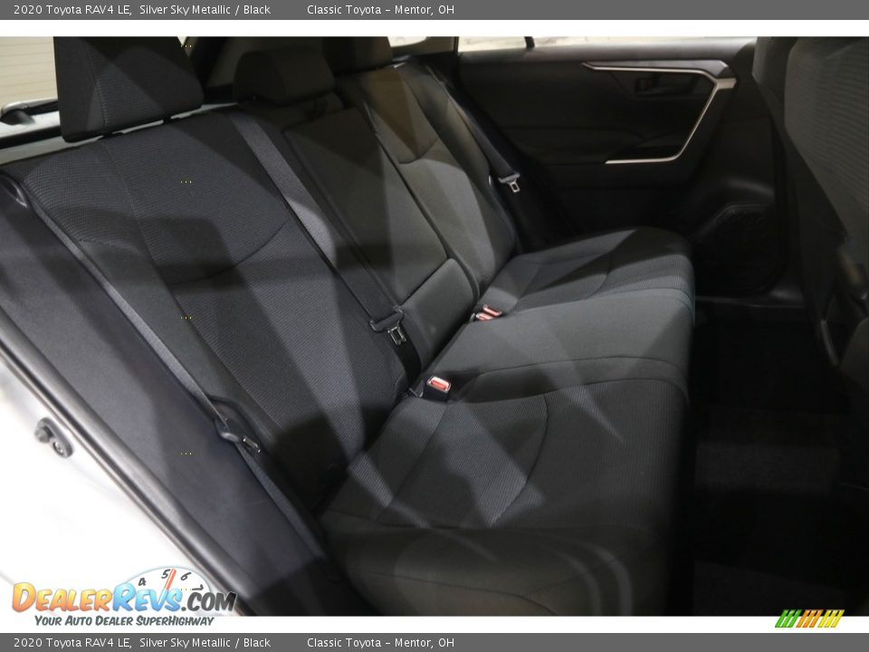 2020 Toyota RAV4 LE Silver Sky Metallic / Black Photo #15