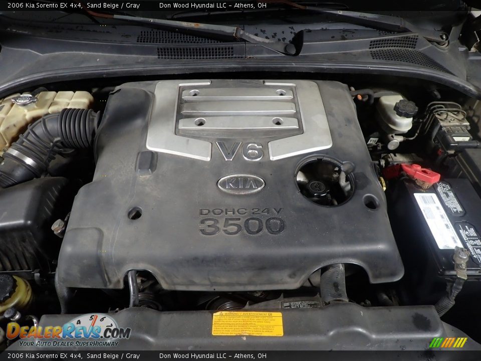 2006 Kia Sorento EX 4x4 Sand Beige / Gray Photo #9