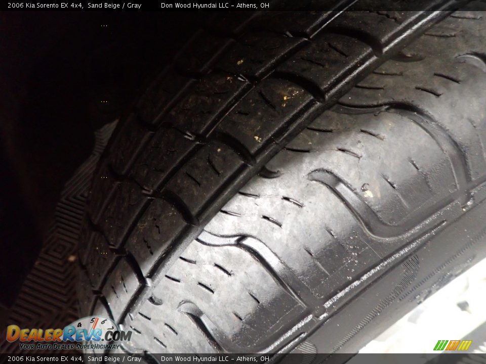 2006 Kia Sorento EX 4x4 Sand Beige / Gray Photo #20