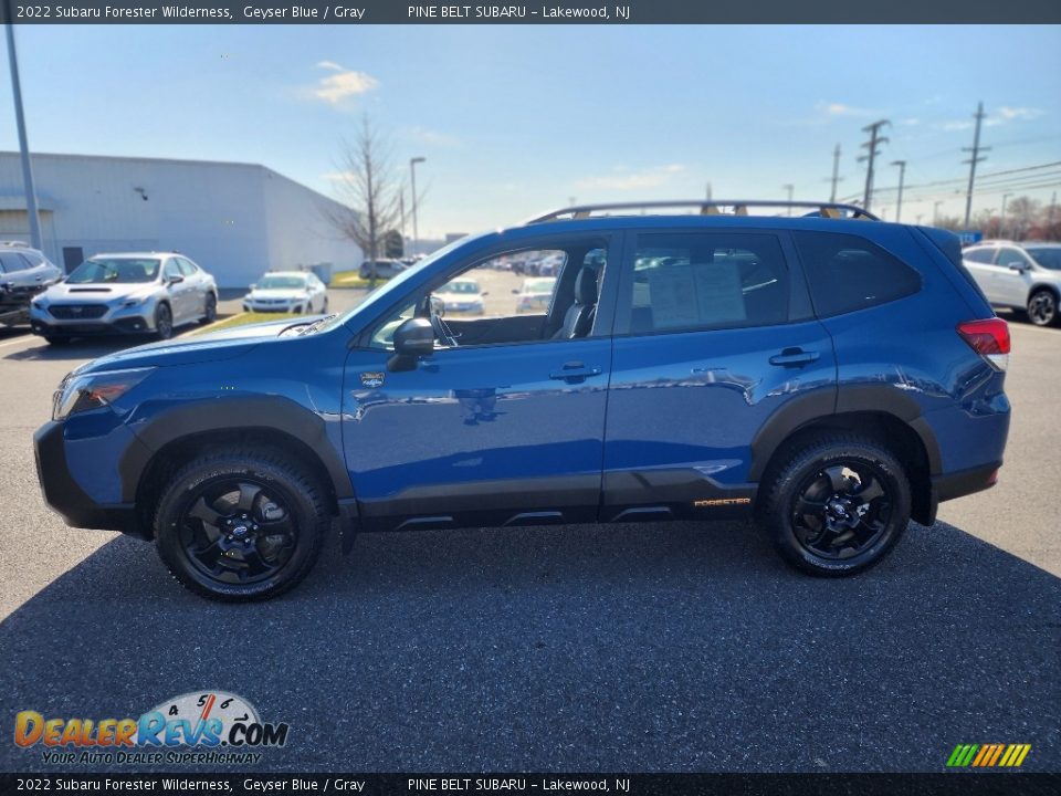 2022 Subaru Forester Wilderness Geyser Blue / Gray Photo #18