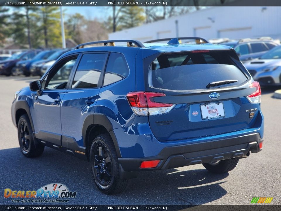 2022 Subaru Forester Wilderness Geyser Blue / Gray Photo #19