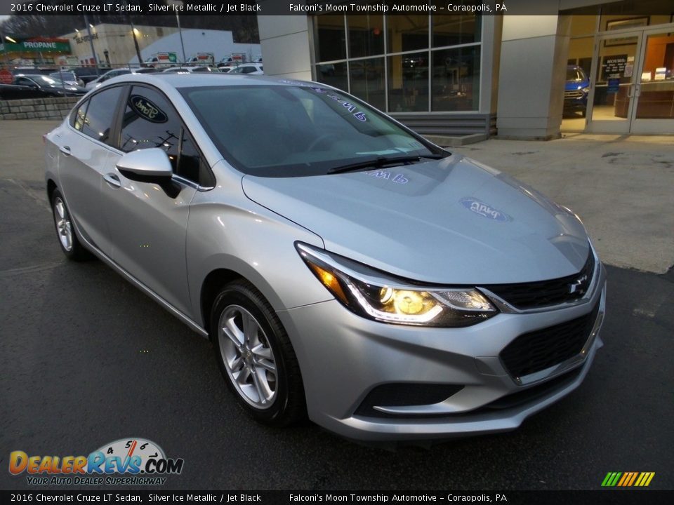 2016 Chevrolet Cruze LT Sedan Silver Ice Metallic / Jet Black Photo #9