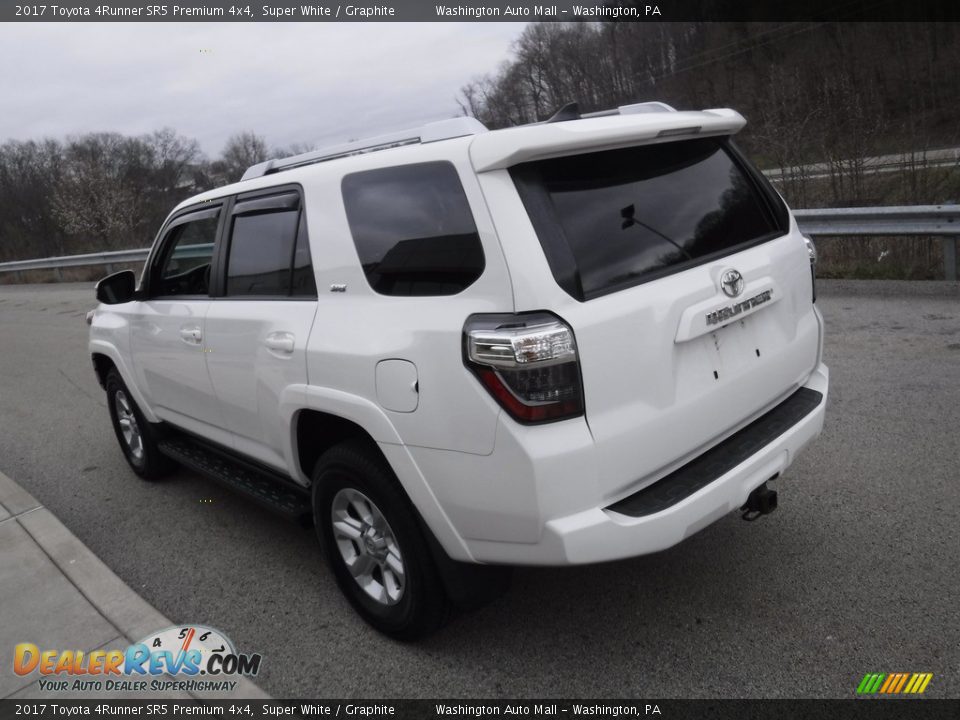 2017 Toyota 4Runner SR5 Premium 4x4 Super White / Graphite Photo #17