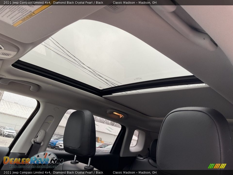2021 Jeep Compass Limited 4x4 Diamond Black Crystal Pearl / Black Photo #7