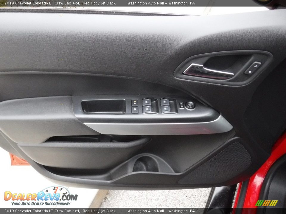 Door Panel of 2019 Chevrolet Colorado LT Crew Cab 4x4 Photo #21