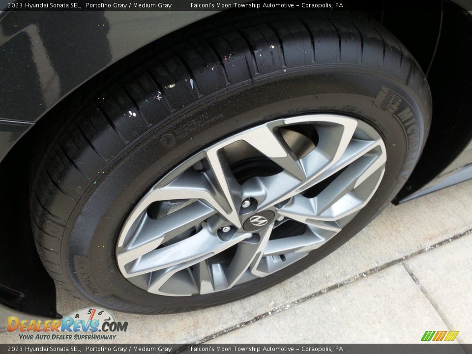 2023 Hyundai Sonata SEL Portofino Gray / Medium Gray Photo #9