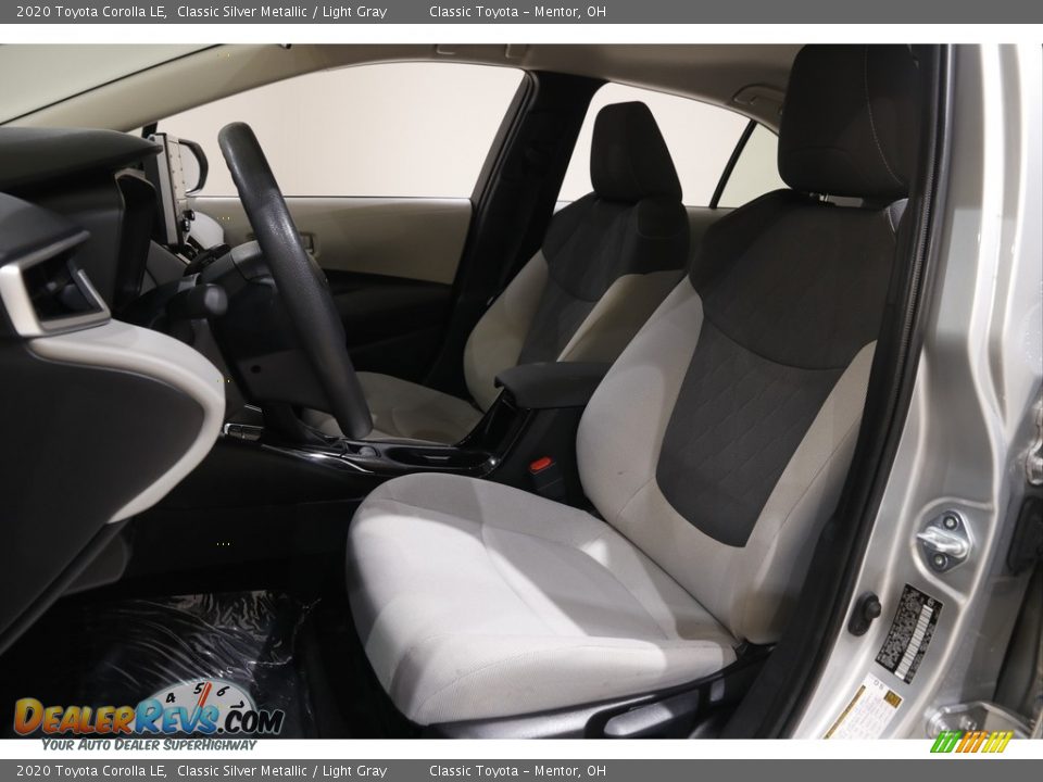 2020 Toyota Corolla LE Classic Silver Metallic / Light Gray Photo #5