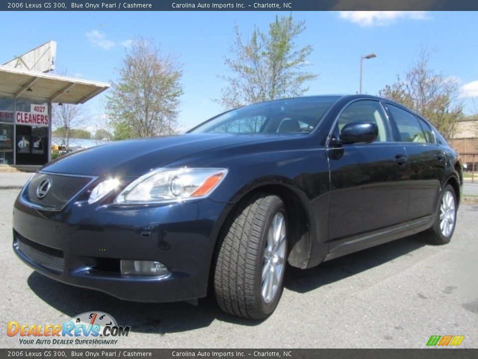Front 3/4 View of 2006 Lexus GS 300 Photo #6
