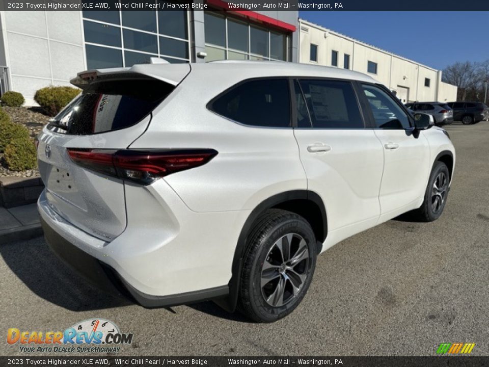 2023 Toyota Highlander XLE AWD Wind Chill Pearl / Harvest Beige Photo #9