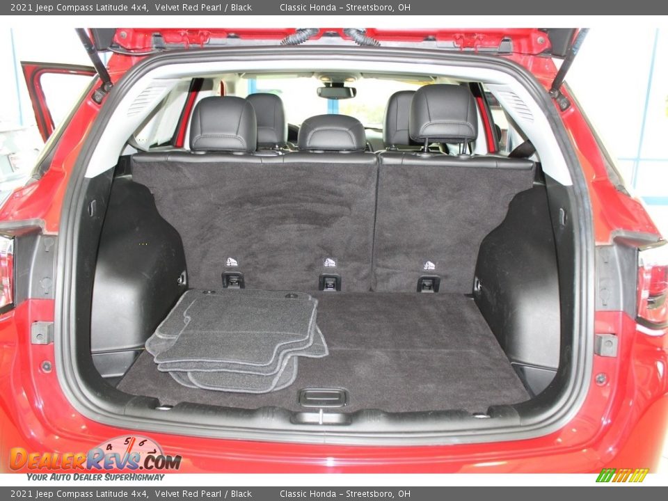 2021 Jeep Compass Latitude 4x4 Trunk Photo #20