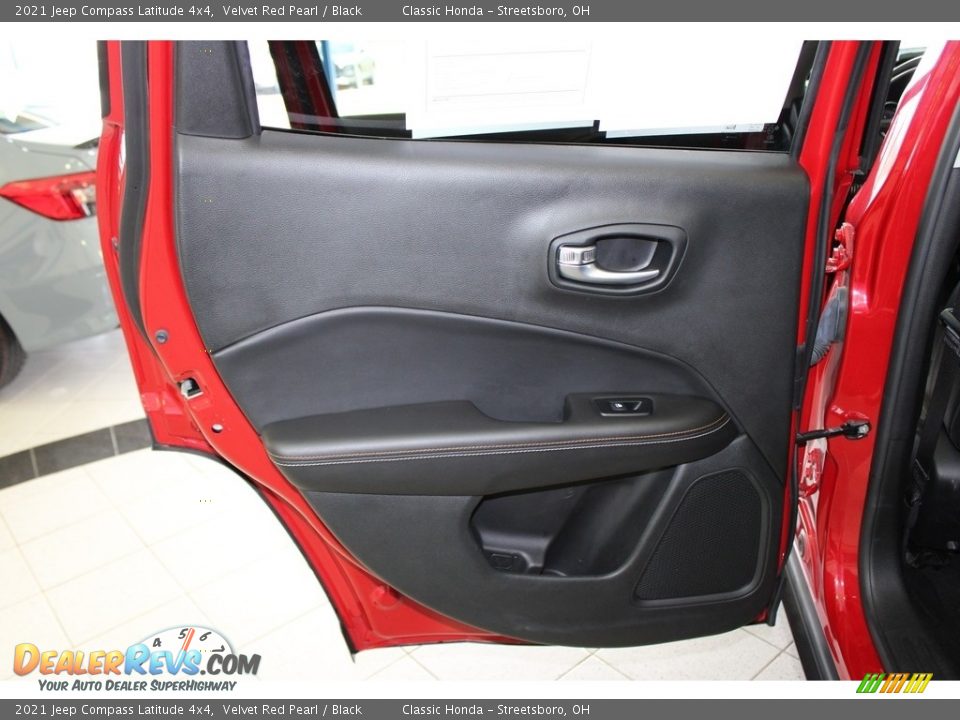Door Panel of 2021 Jeep Compass Latitude 4x4 Photo #22