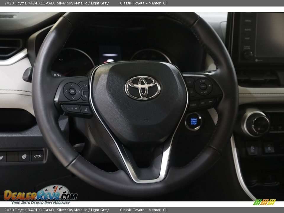 2020 Toyota RAV4 XLE AWD Silver Sky Metallic / Light Gray Photo #7