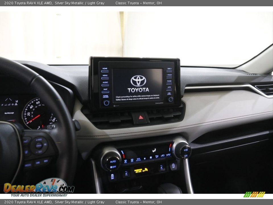 2020 Toyota RAV4 XLE AWD Silver Sky Metallic / Light Gray Photo #9
