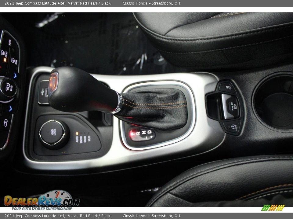 2021 Jeep Compass Latitude 4x4 Shifter Photo #33