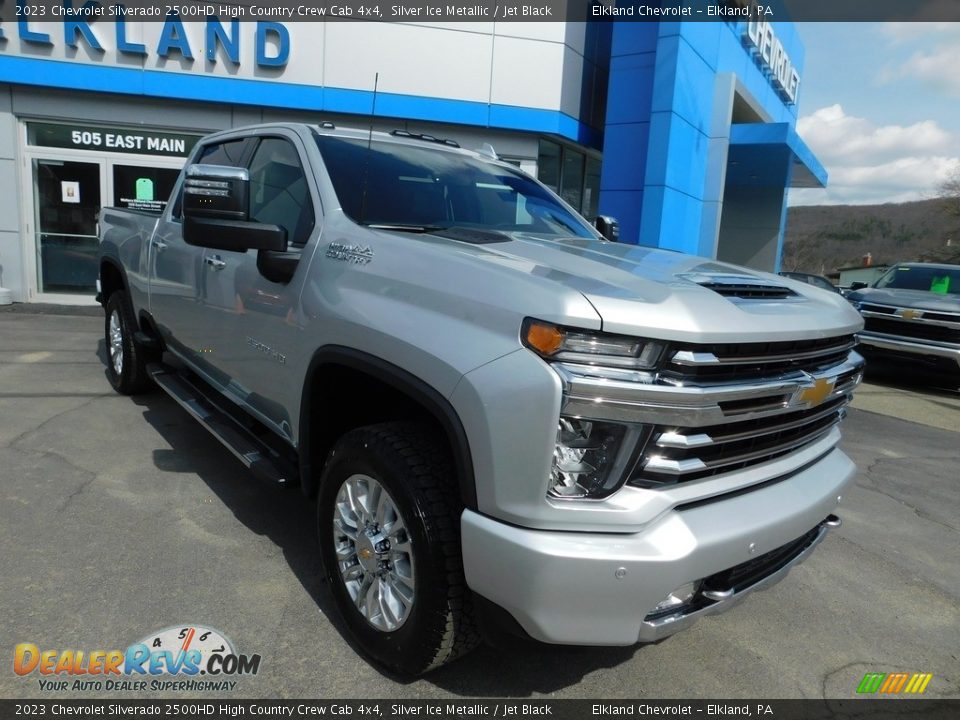 2023 Chevrolet Silverado 2500HD High Country Crew Cab 4x4 Silver Ice Metallic / Jet Black Photo #4