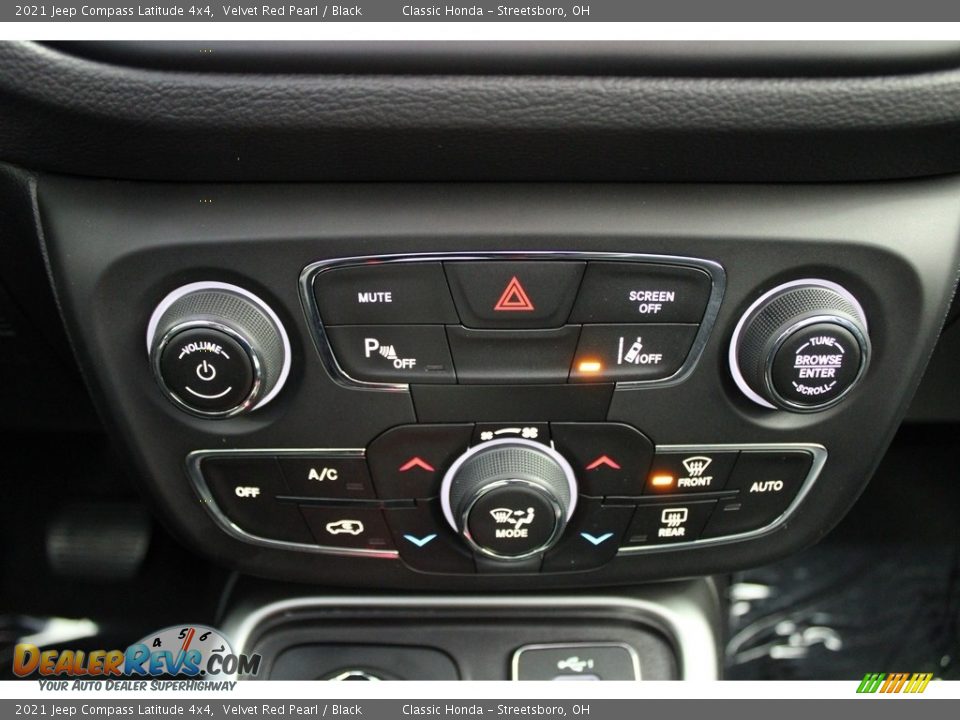 Controls of 2021 Jeep Compass Latitude 4x4 Photo #35