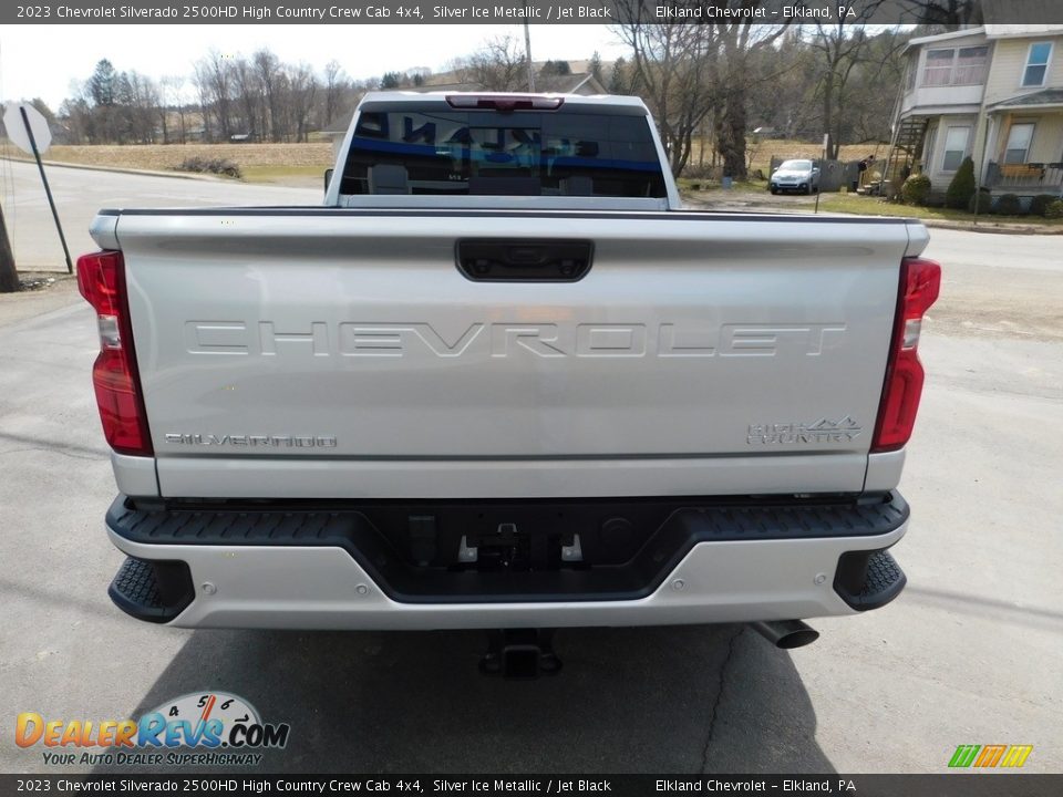 2023 Chevrolet Silverado 2500HD High Country Crew Cab 4x4 Silver Ice Metallic / Jet Black Photo #8