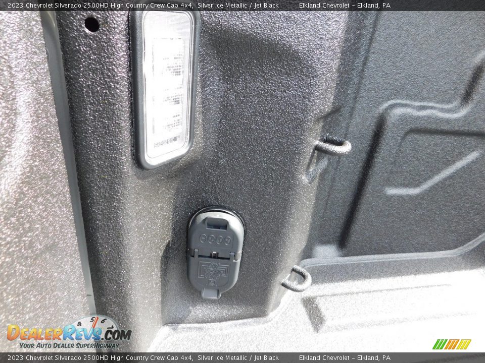 2023 Chevrolet Silverado 2500HD High Country Crew Cab 4x4 Silver Ice Metallic / Jet Black Photo #15
