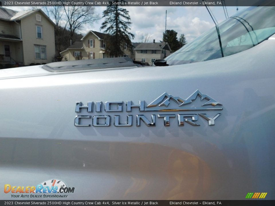 2023 Chevrolet Silverado 2500HD High Country Crew Cab 4x4 Silver Ice Metallic / Jet Black Photo #17