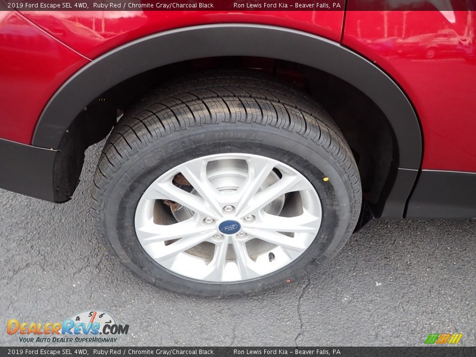 2019 Ford Escape SEL 4WD Ruby Red / Chromite Gray/Charcoal Black Photo #9