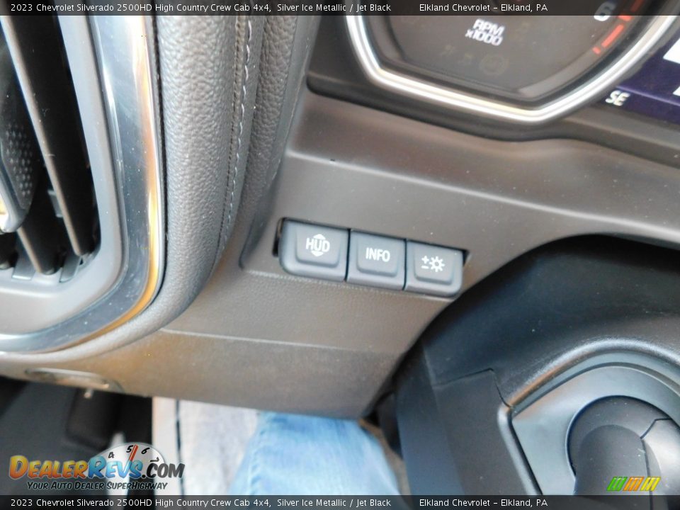 2023 Chevrolet Silverado 2500HD High Country Crew Cab 4x4 Silver Ice Metallic / Jet Black Photo #31