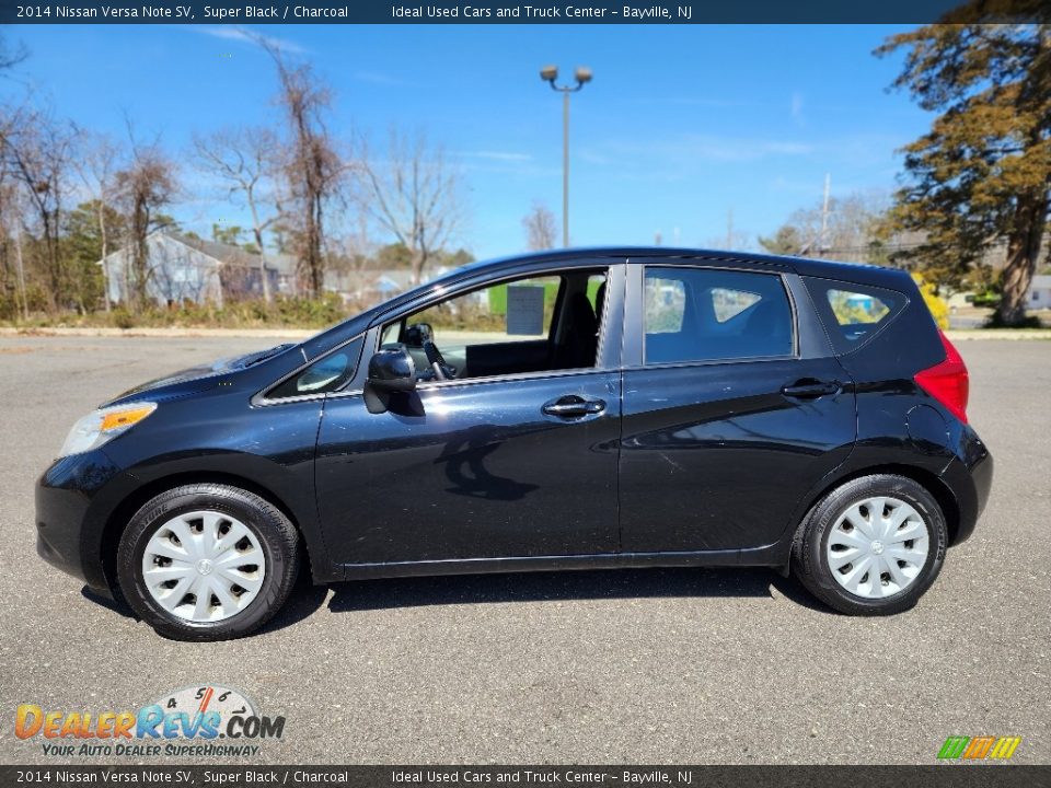 2014 Nissan Versa Note SV Super Black / Charcoal Photo #5