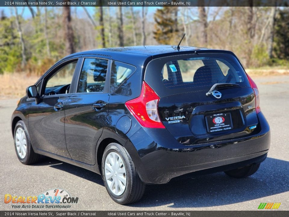 2014 Nissan Versa Note SV Super Black / Charcoal Photo #7