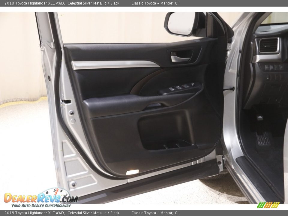 2018 Toyota Highlander XLE AWD Celestial Silver Metallic / Black Photo #4