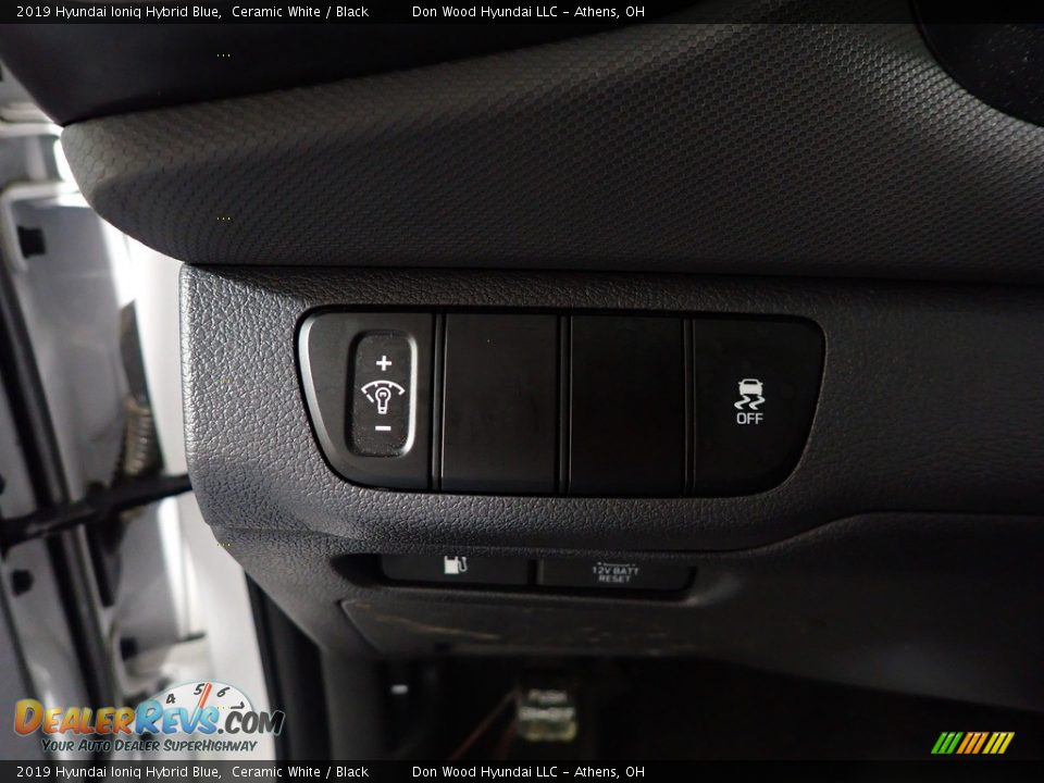 2019 Hyundai Ioniq Hybrid Blue Ceramic White / Black Photo #29