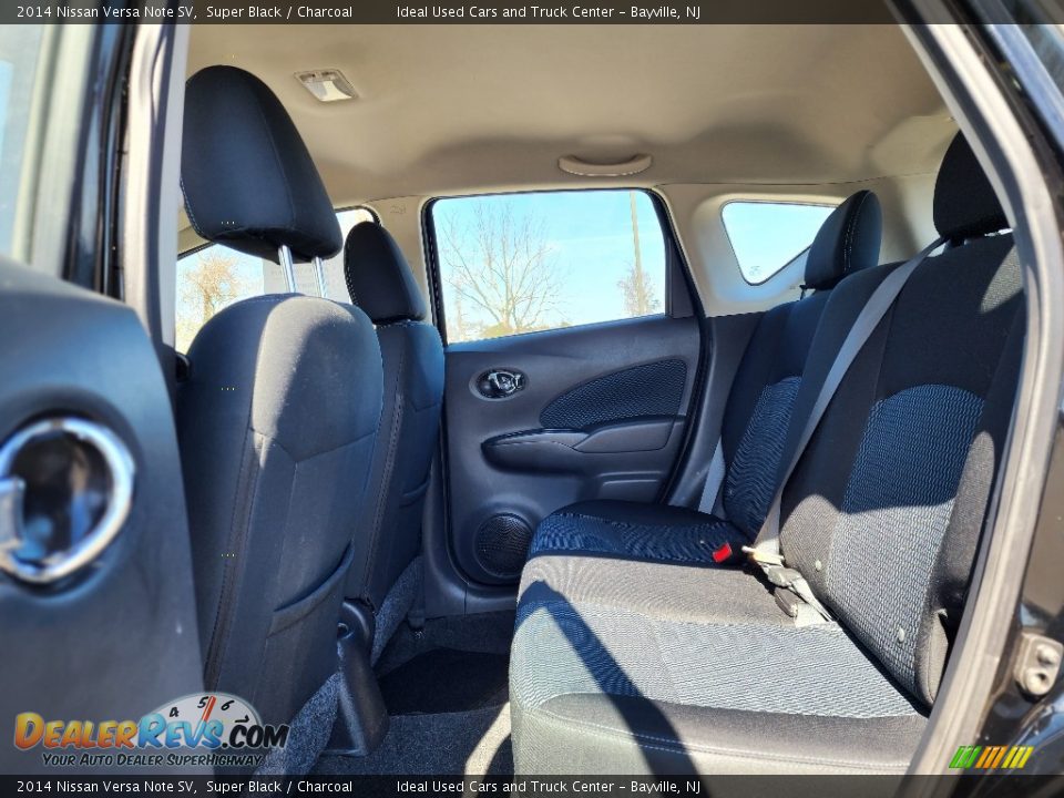 2014 Nissan Versa Note SV Super Black / Charcoal Photo #21