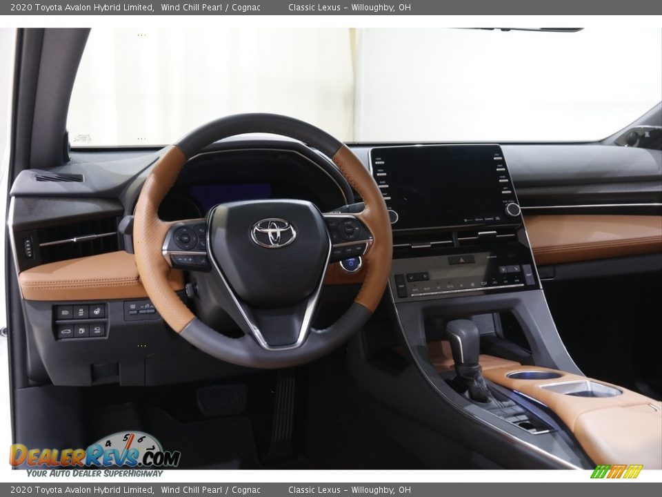 Dashboard of 2020 Toyota Avalon Hybrid Limited Photo #6