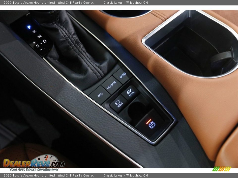 Controls of 2020 Toyota Avalon Hybrid Limited Photo #15