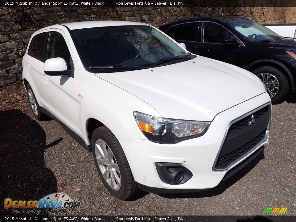 Front 3/4 View of 2015 Mitsubishi Outlander Sport ES AWC Photo #3