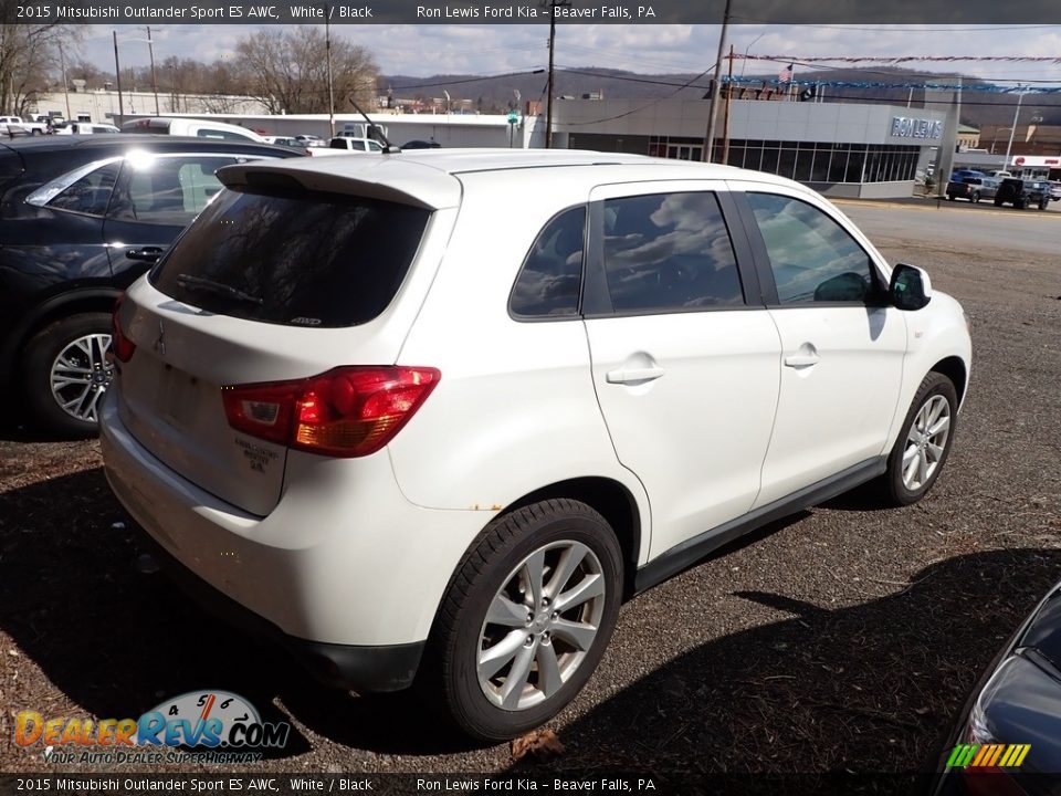 2015 Mitsubishi Outlander Sport ES AWC White / Black Photo #4