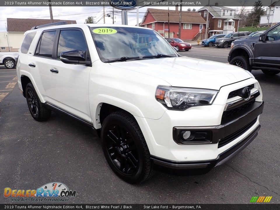 Front 3/4 View of 2019 Toyota 4Runner Nightshade Edition 4x4 Photo #7