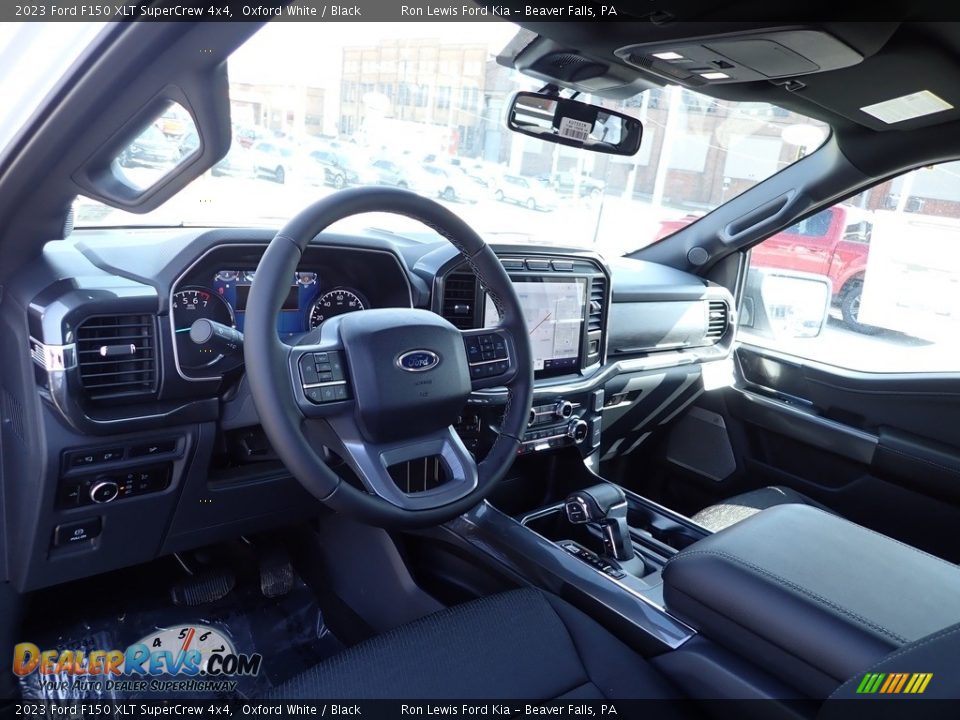 2023 Ford F150 XLT SuperCrew 4x4 Oxford White / Black Photo #14