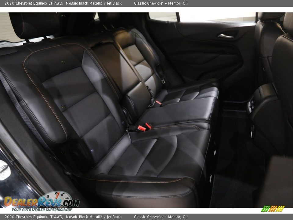 2020 Chevrolet Equinox LT AWD Mosaic Black Metallic / Jet Black Photo #17