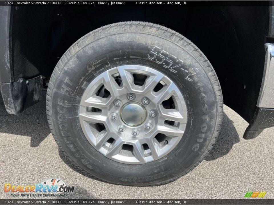 2024 Chevrolet Silverado 2500HD LT Double Cab 4x4 Black / Jet Black Photo #5