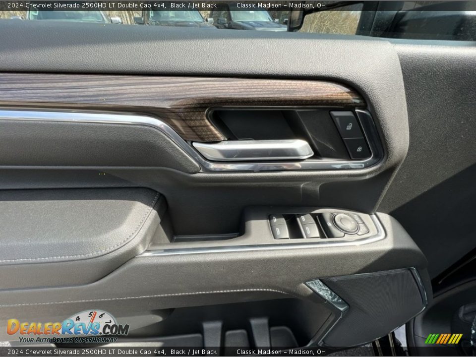 2024 Chevrolet Silverado 2500HD LT Double Cab 4x4 Black / Jet Black Photo #8